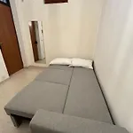 Cri House *