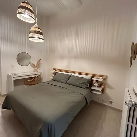 Cri House * Bari